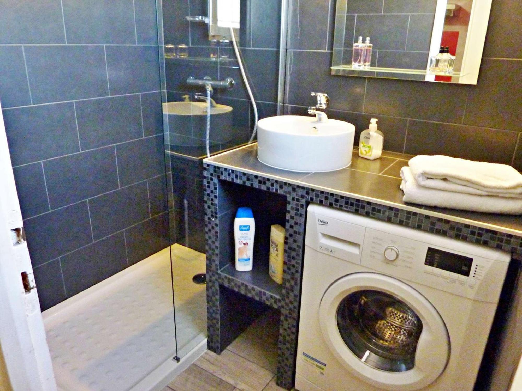 Duplex Renove Avec Clim, Terrasse Et Parking A Marseillan - Fr-1-387-162 Apartman Kültér fotó